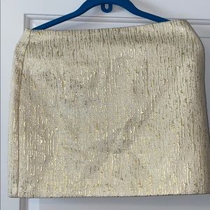 Gorgeous gold mini skirt